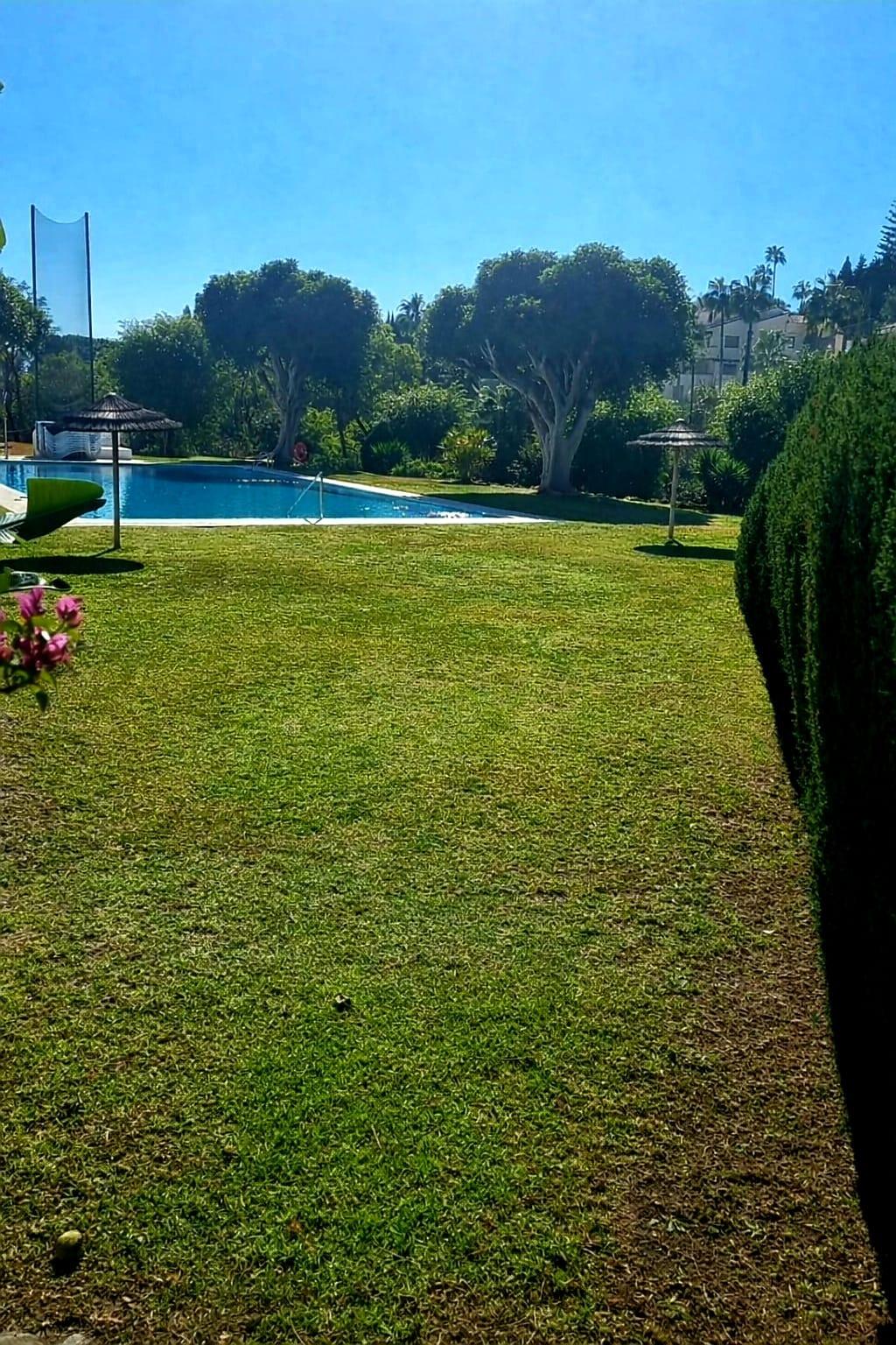 2 Bedroom Apartment in Benahavís - Photo 21
