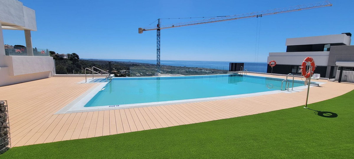 Piso de 2 dormitorios con piscina en Málaga – Foto 12