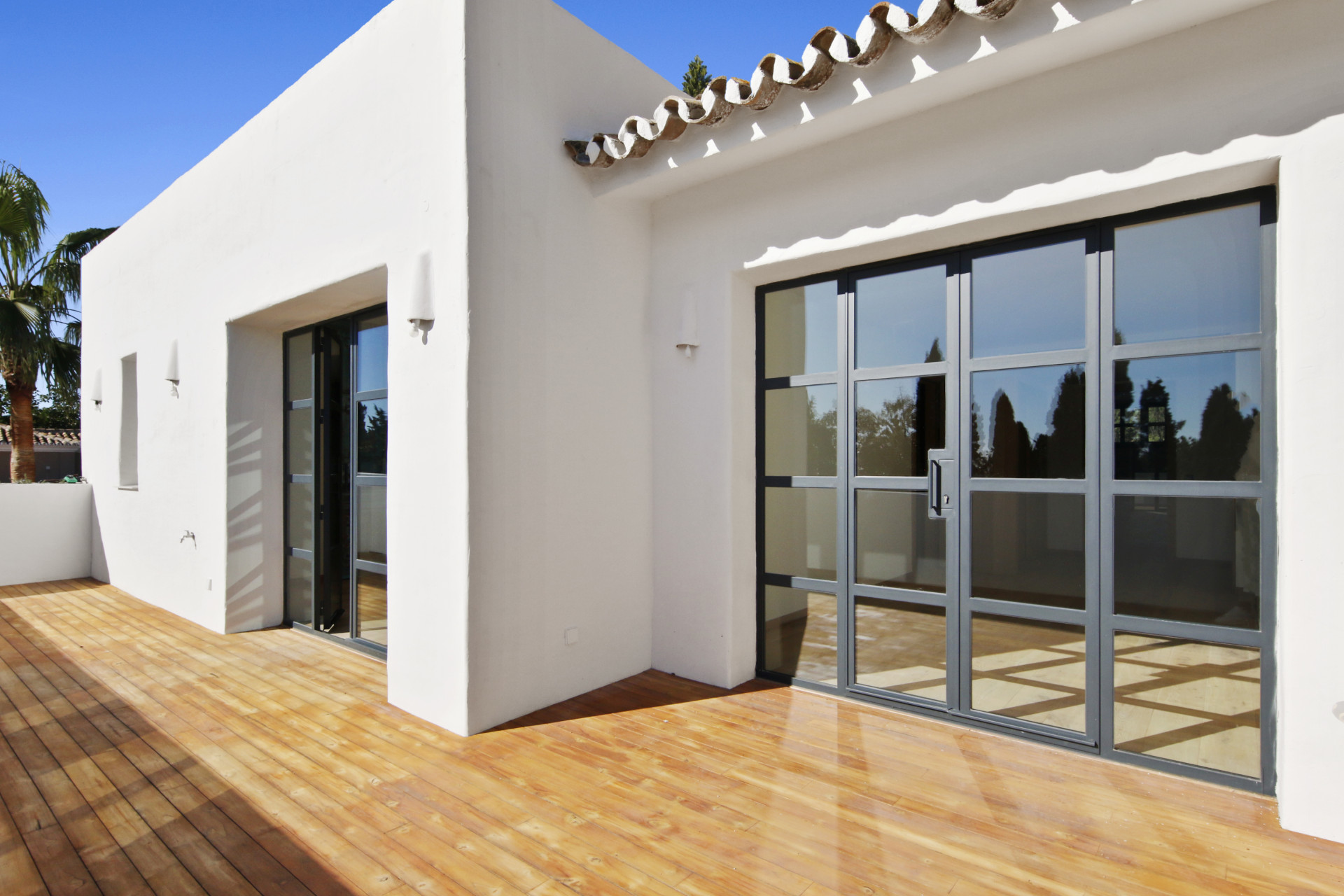 5 Bedroom Villa in Marbella - Photo 24