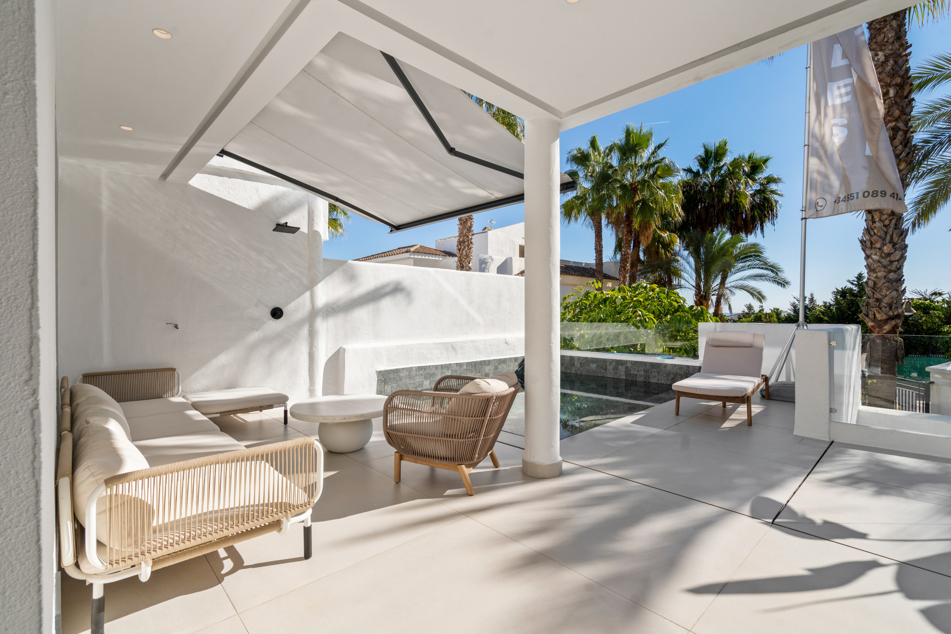 4 Bedroom Townhouse in Estepona - Photo 6
