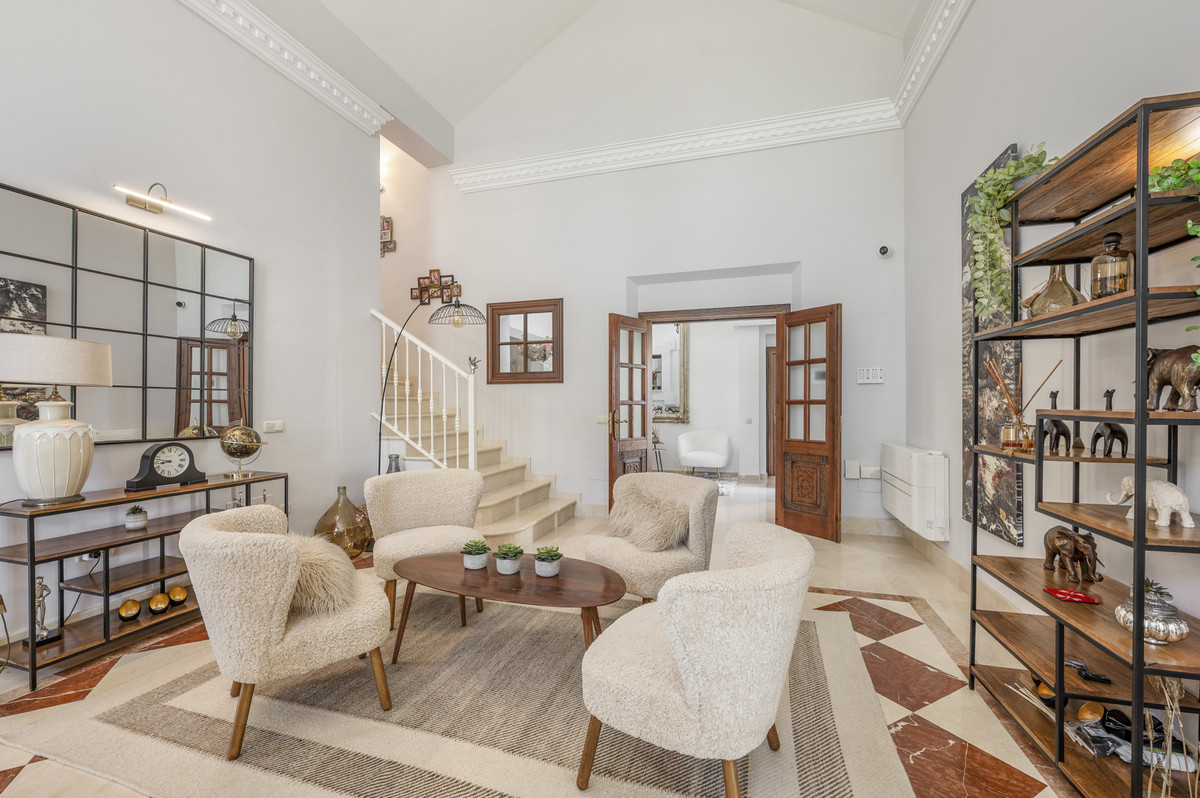 4 Bedroom Villa in Estepona - Foto 15