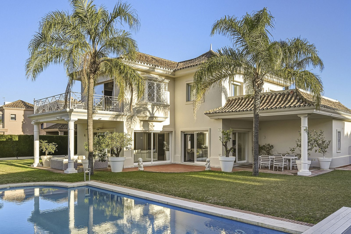 5 Bedroom Villa in San Pedro de Alcántara