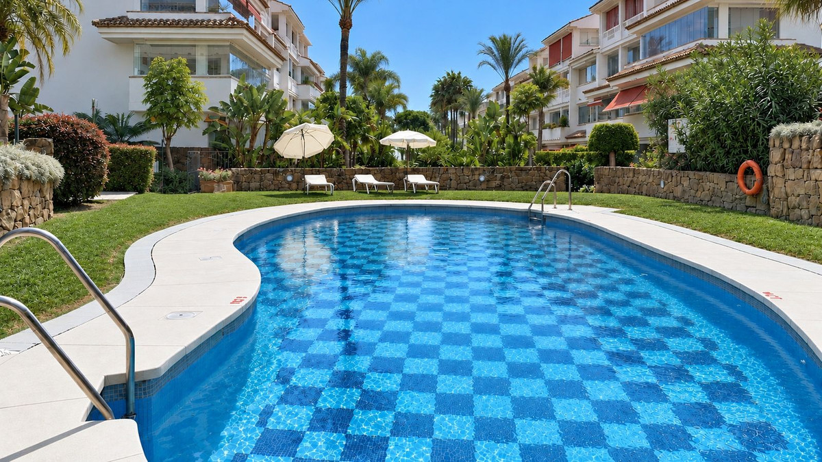 Apartamento com 3 quartos com piscina em Málaga, Espanha – Foto 22