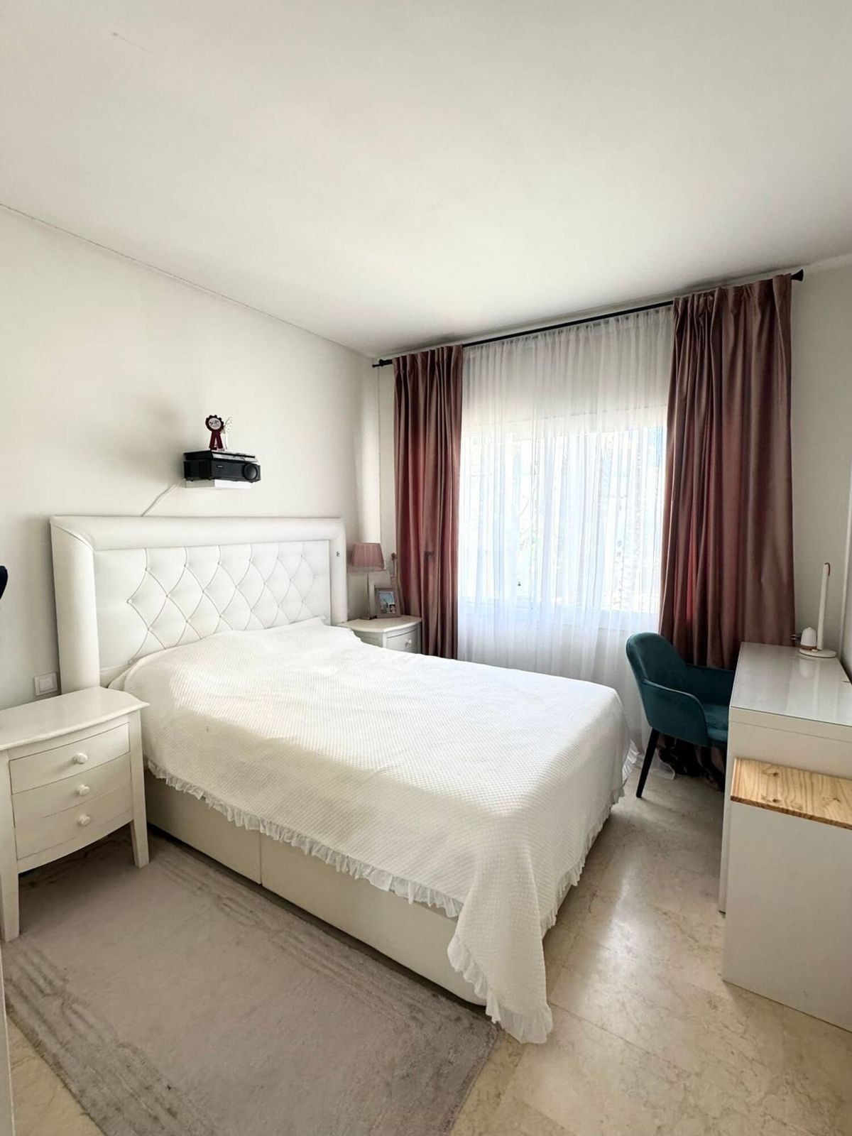 2 Bedroom Apartment in Marbella - Photo 10