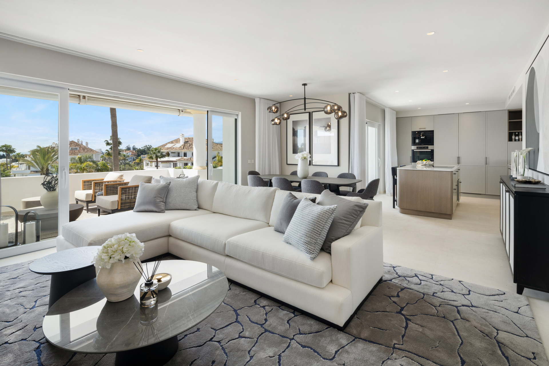 3 Bedroom Townhouse in Marbella - Photo 10