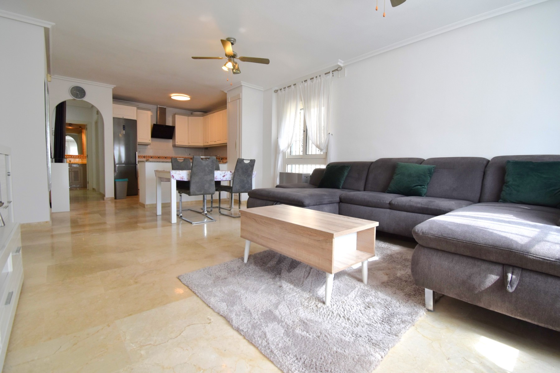 Apartamento com 2 quartos com piscina em Alicante, Espanha – Foto 5