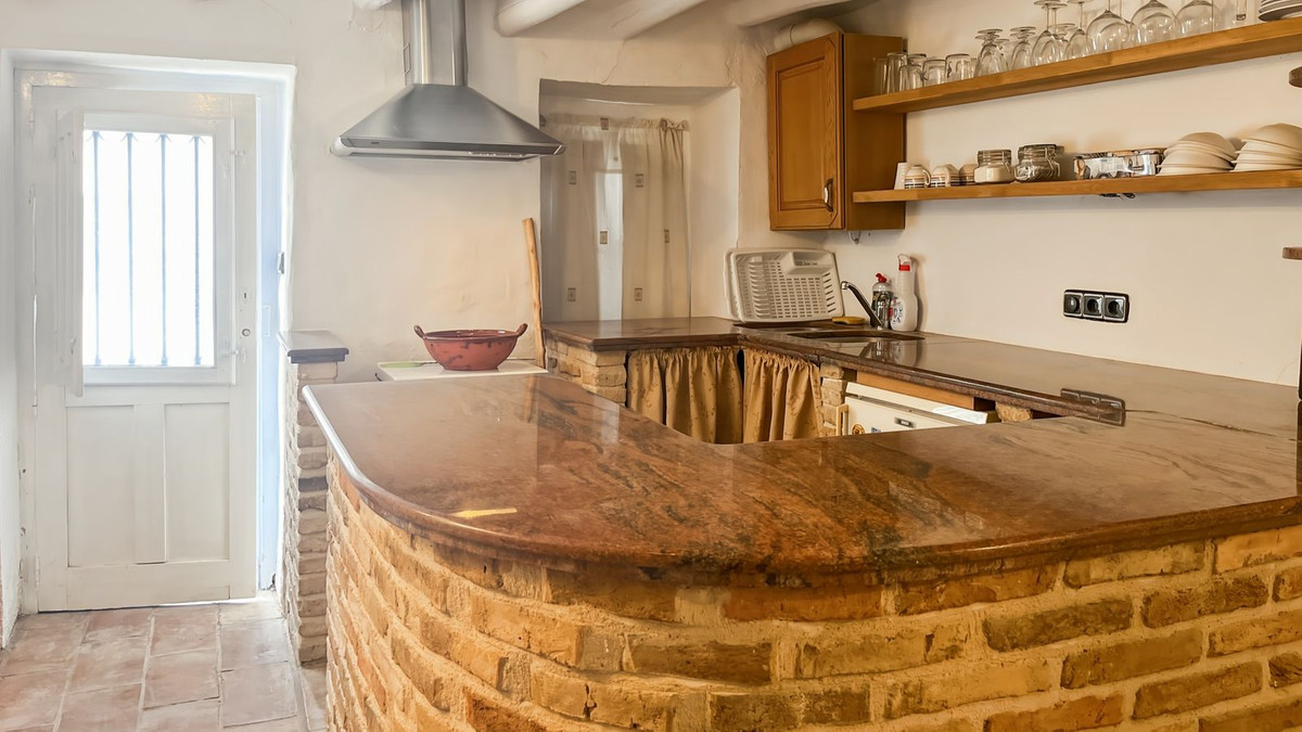 3 Bedroom Townhouse in Villanueva del Rosario - Photo 8