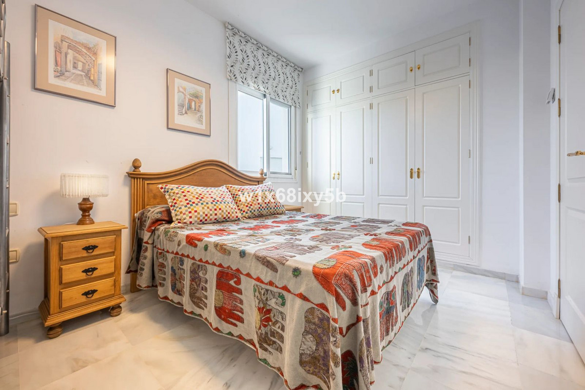 3 Bedroom Townhouse in Estepona - Фото 20