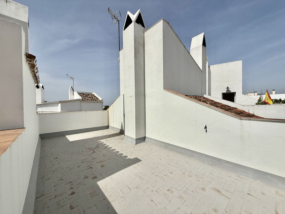 3 Bedroom Townhouse in Marbella - Photo 30