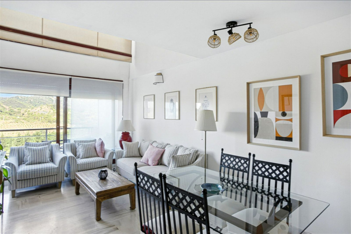 3 Bedroom Penthouse in Benahavís - Foto 3