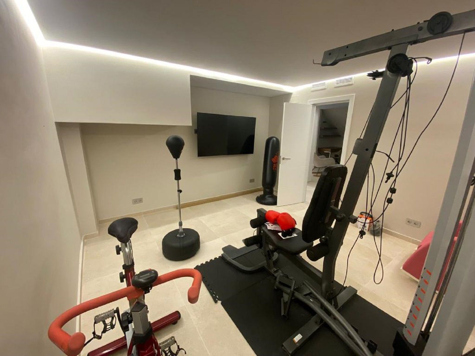 5 Bedroom Villa in Mijas - Photo 9