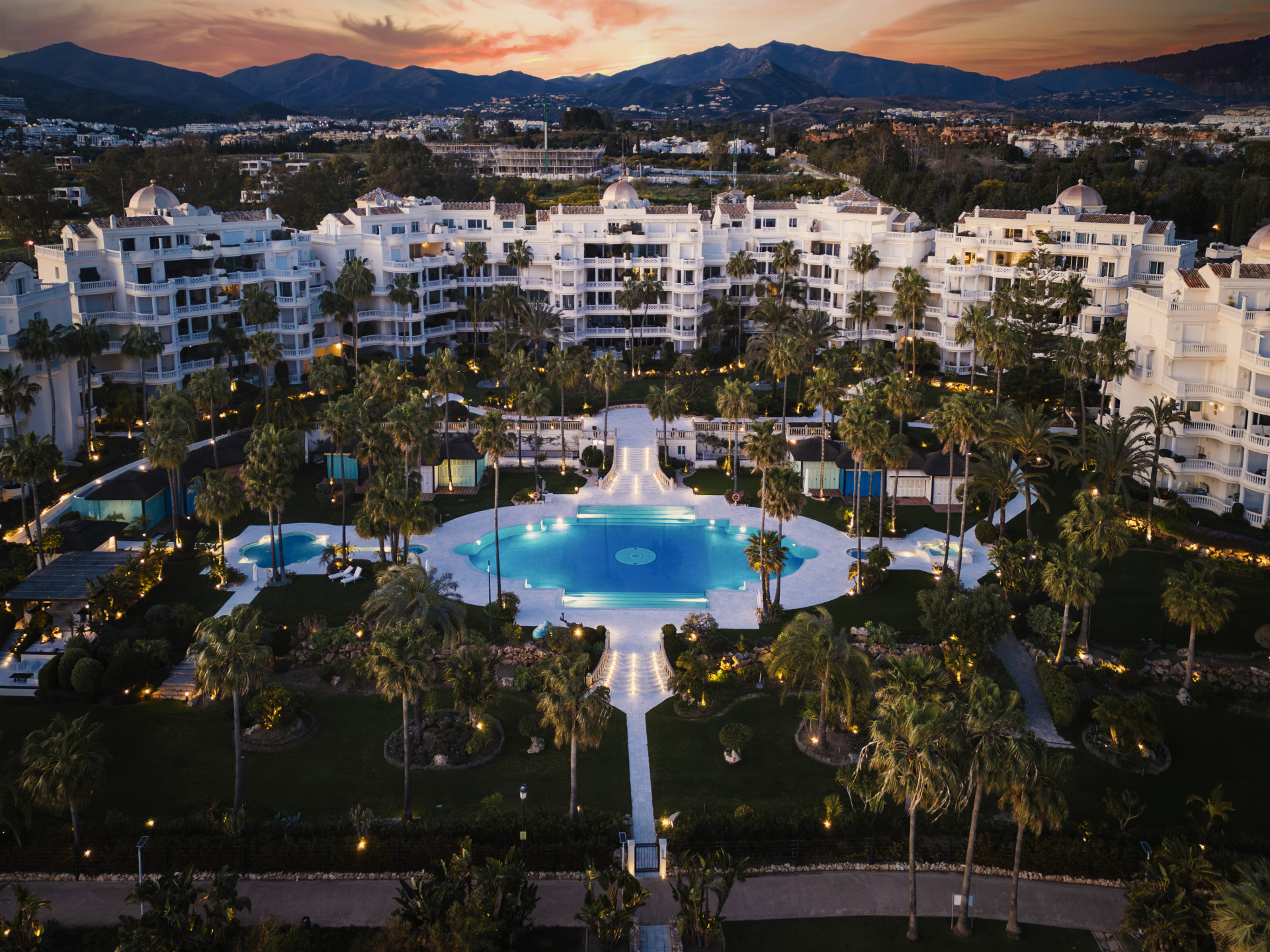 3 Bedroom Apartment in Estepona - Photo 21