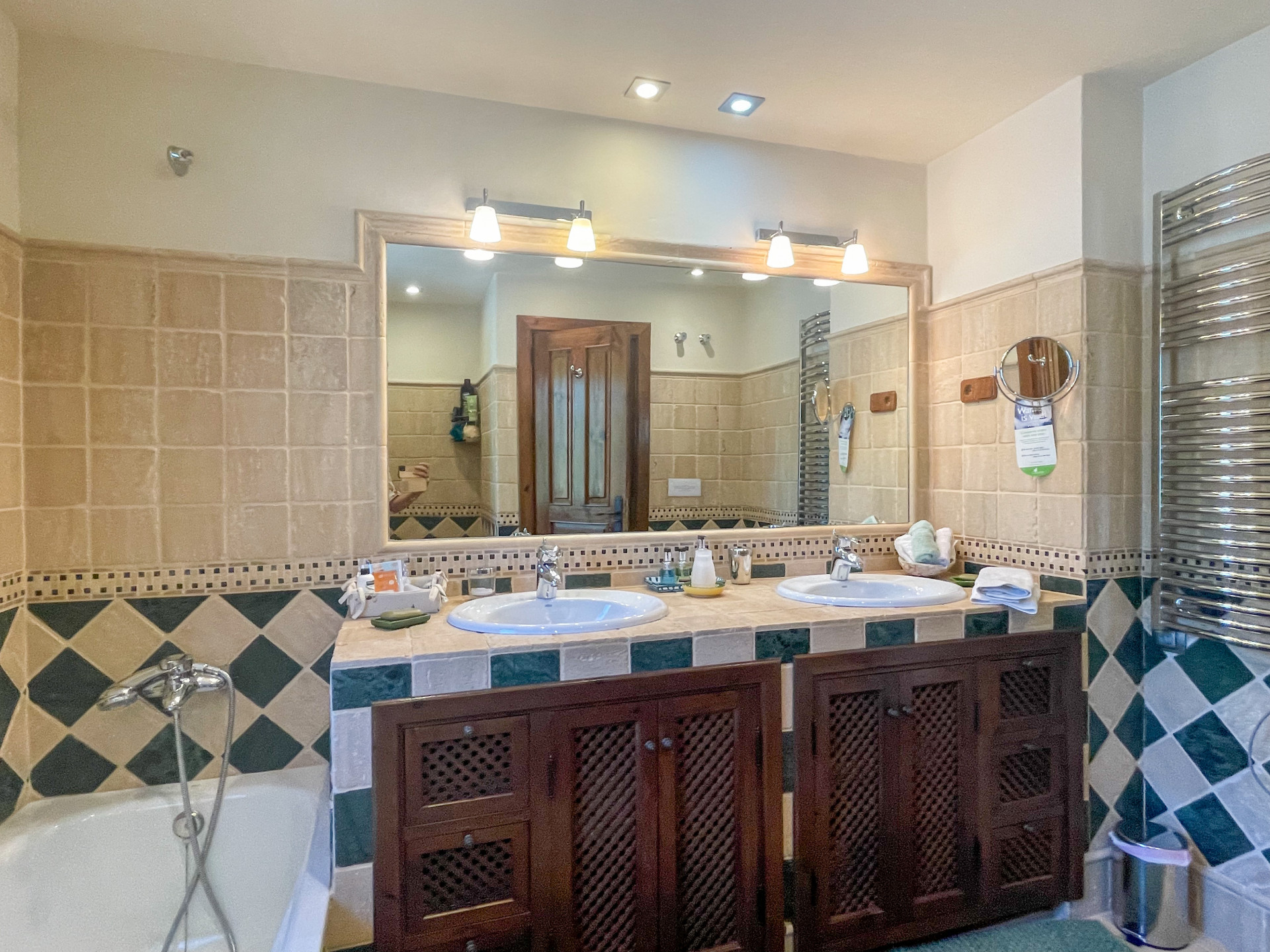 4 Bedroom Villa in Villanueva de la Concepción - Photo 20