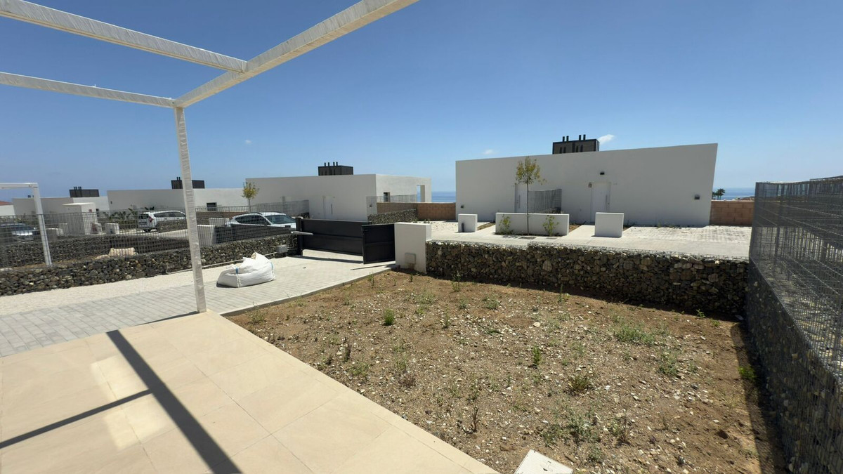 4 Bedroom Villa in Mijas - Photo 9