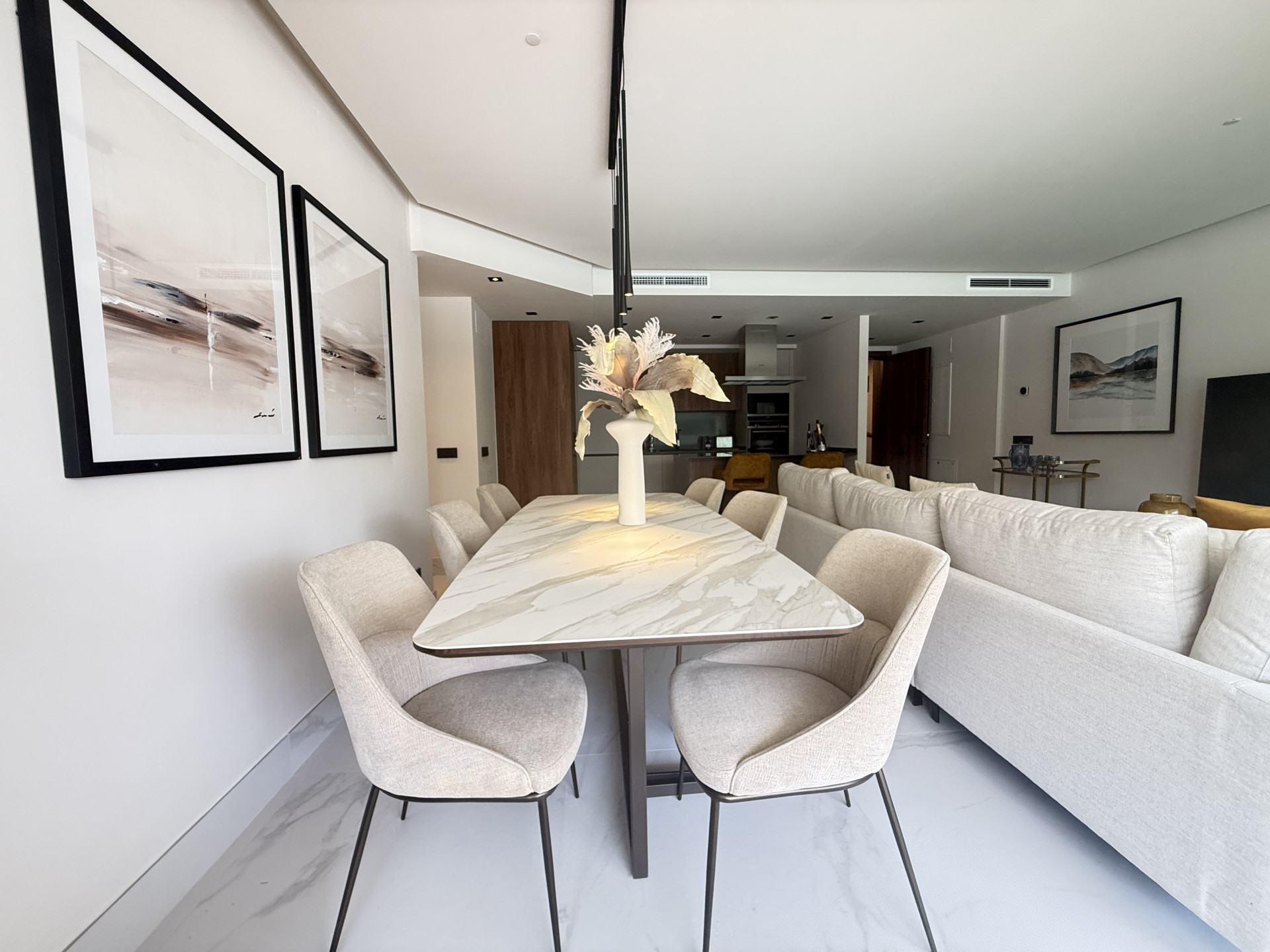 3 Bedroom Apartment in San Pedro de Alcántara - Photo 4