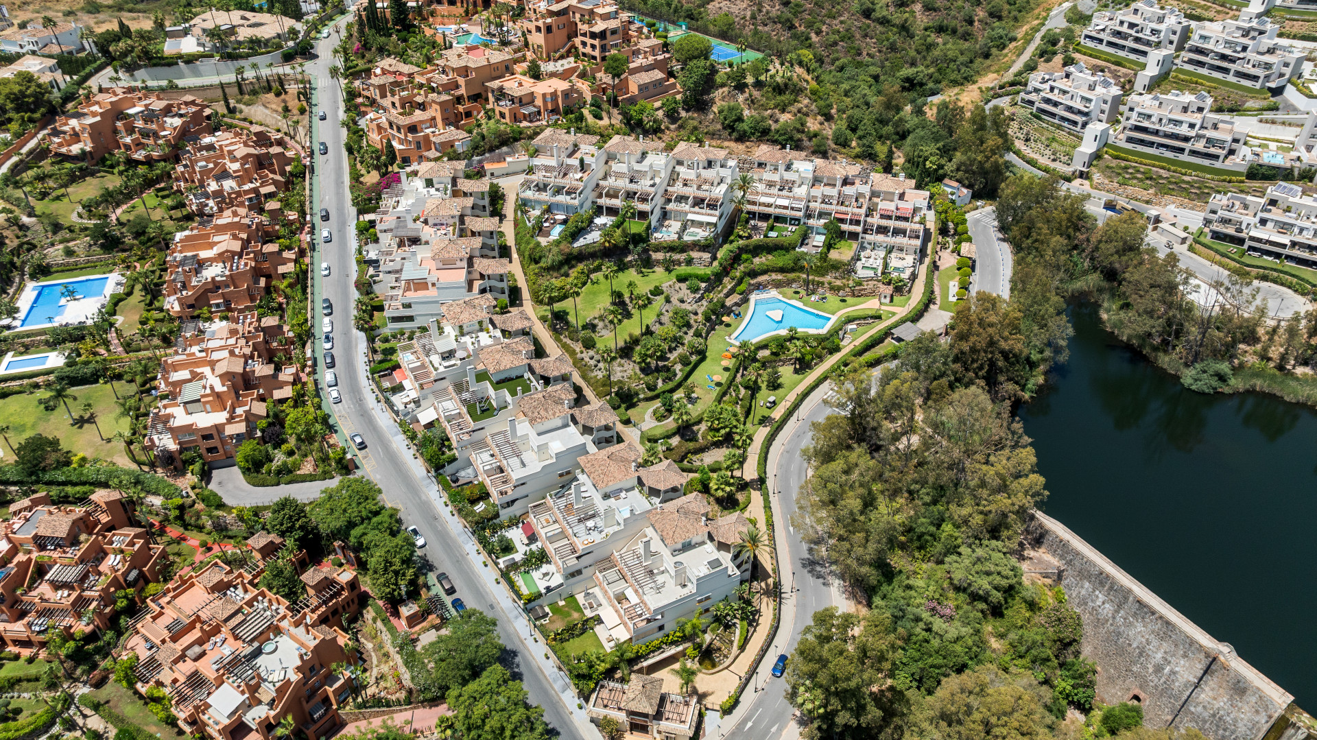3 Bedroom Apartment in Marbella - Photo 23