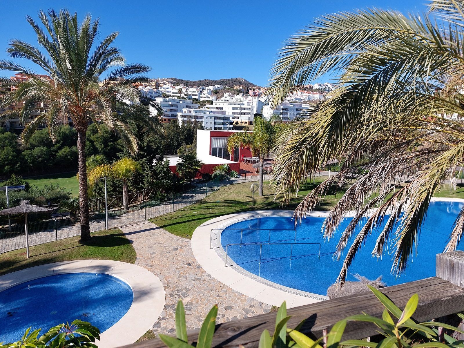 2 Bedroom Apartment in Mijas - Photo 16