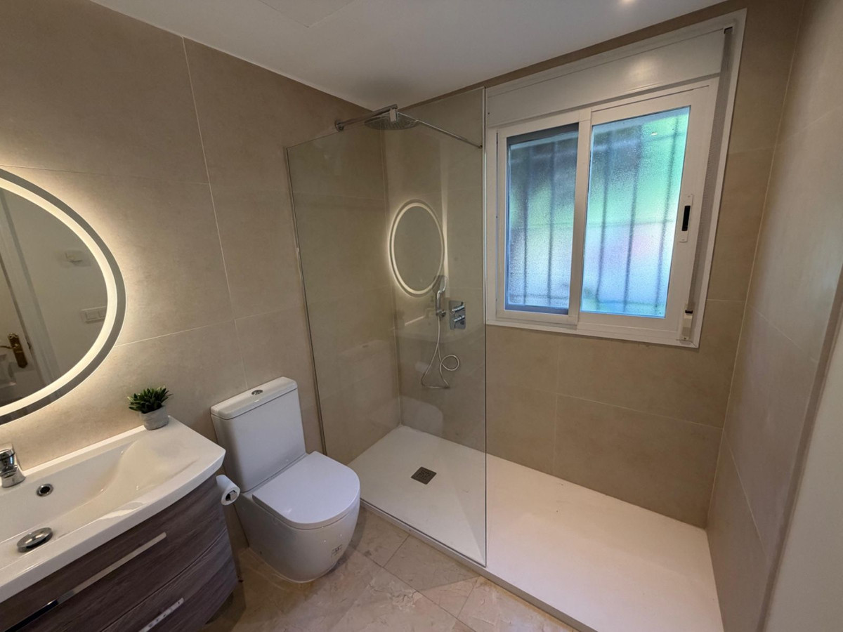 4 Bedroom Villa in Benahavís - Foto 20