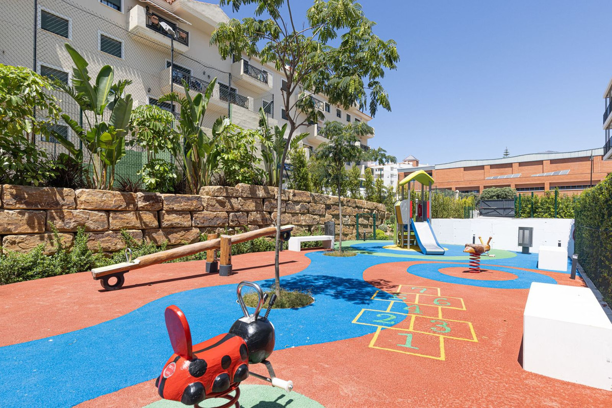 3 Bedroom Apartment in Estepona - Photo 43