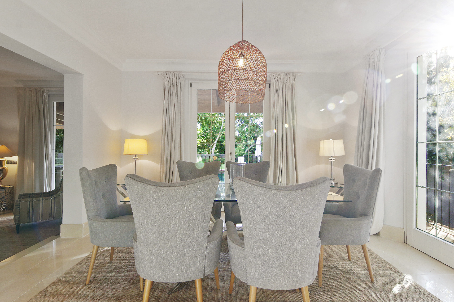 4 Bedroom Villa in Marbella - Photo 11