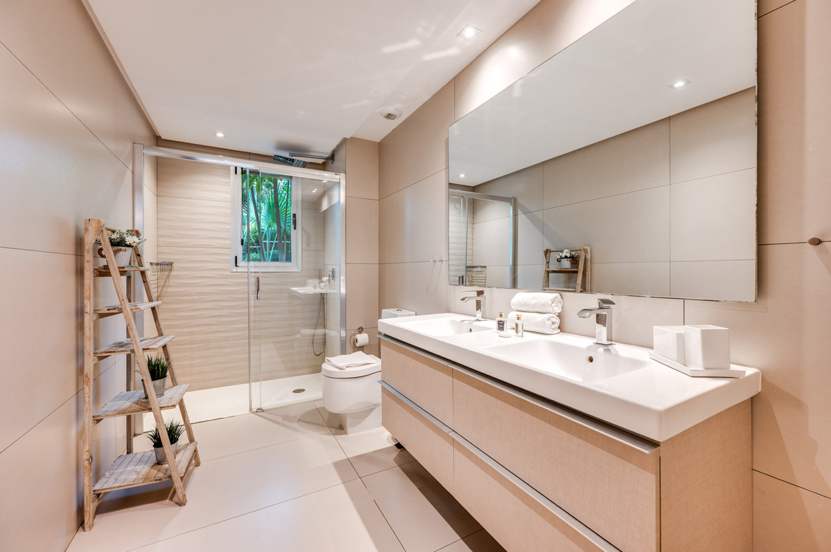 3 Bedroom Apartment in Marbella - Foto 16