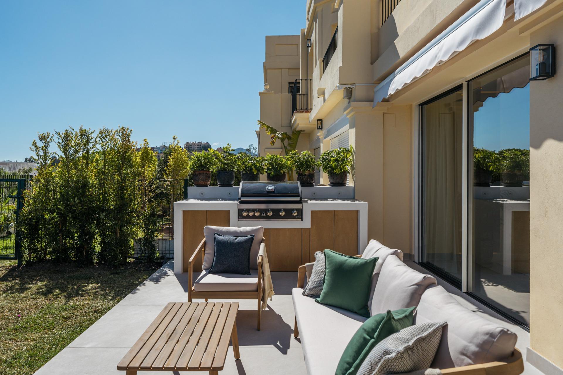 3 Bedroom Townhouse in Benahavís - Photo 16