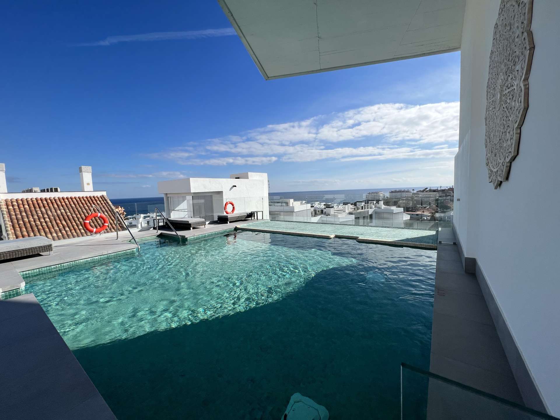 2 Bedroom Apartment in Fuengirola - Photo 12