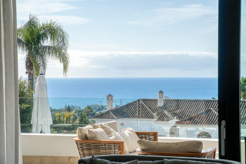 4 Bedroom Apartment in Marbella - Photo 8