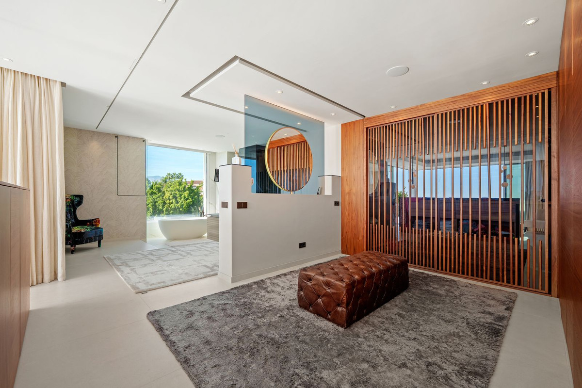 9 Bedroom Villa in Benahavís - Foto 46