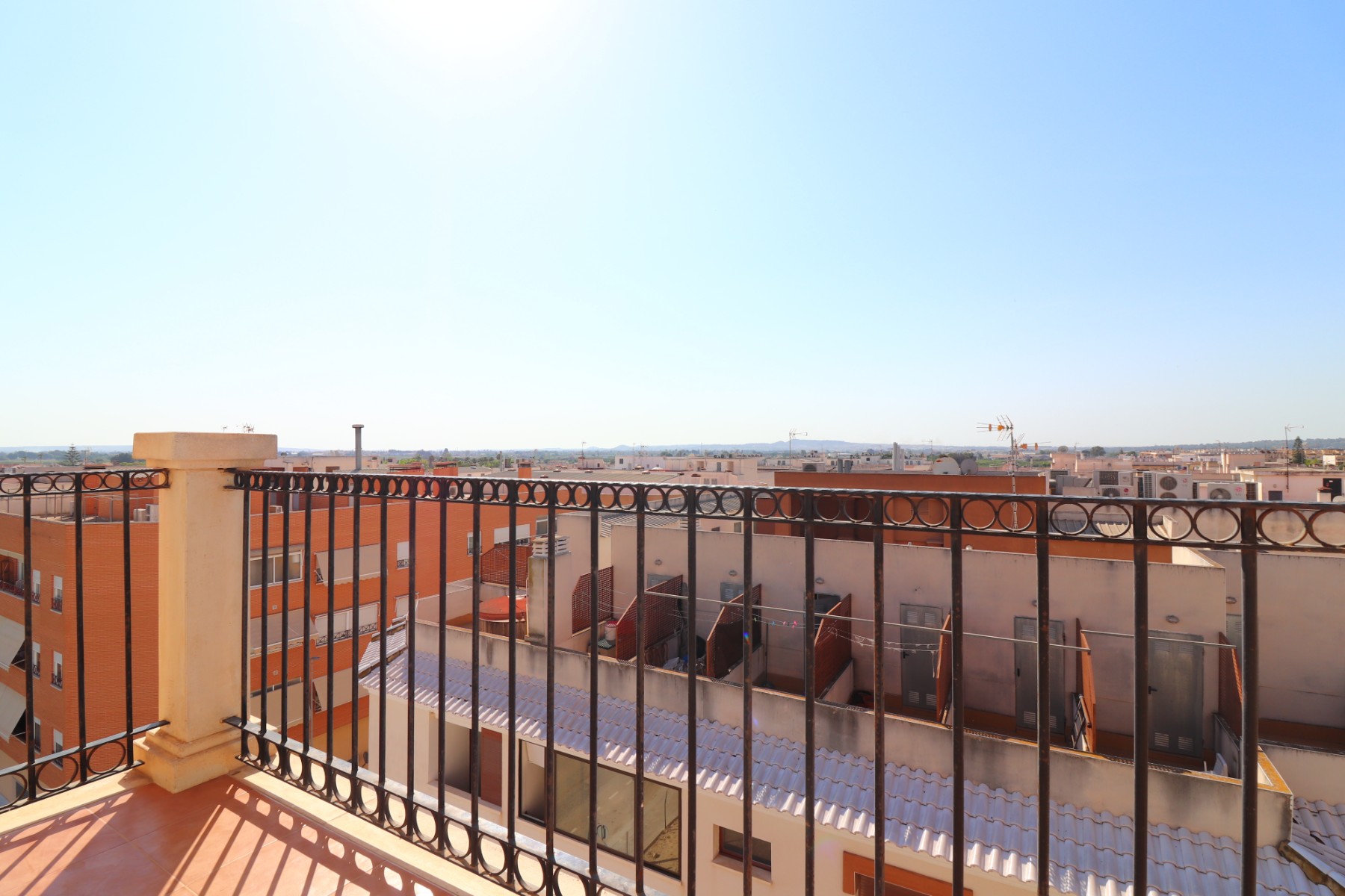 Apartamento com 2 quartos com piscina em Alicante, Espanha – Foto 16
