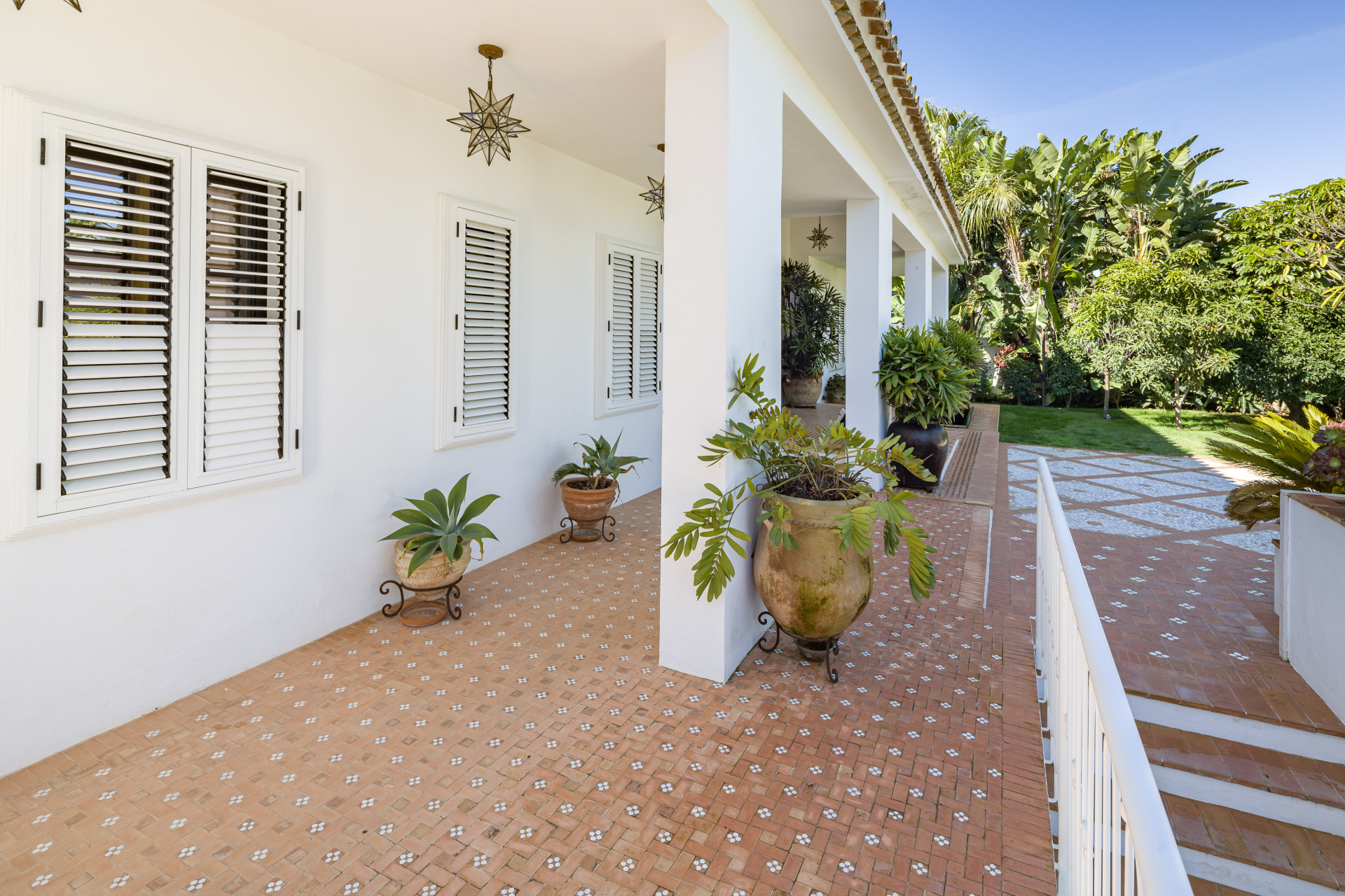 5 Bedroom Villa in Marbella - Photo 44