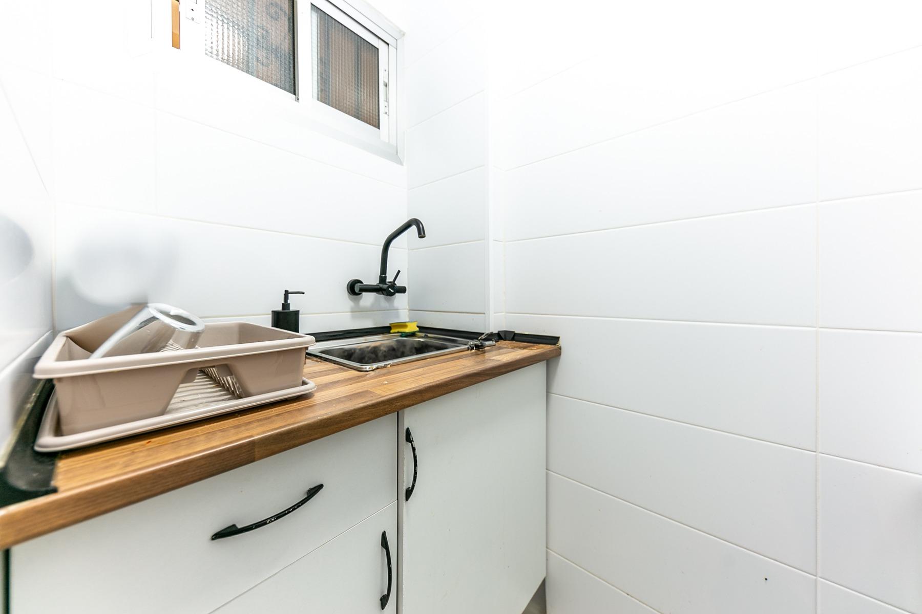 1 Bedroom Apartment in Benalmádena - Photo 10