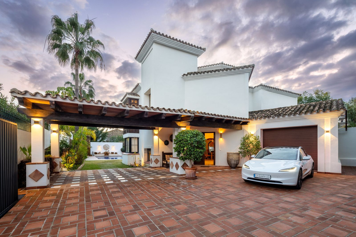 4 Bedroom Villa in Benahavís - Foto 18
