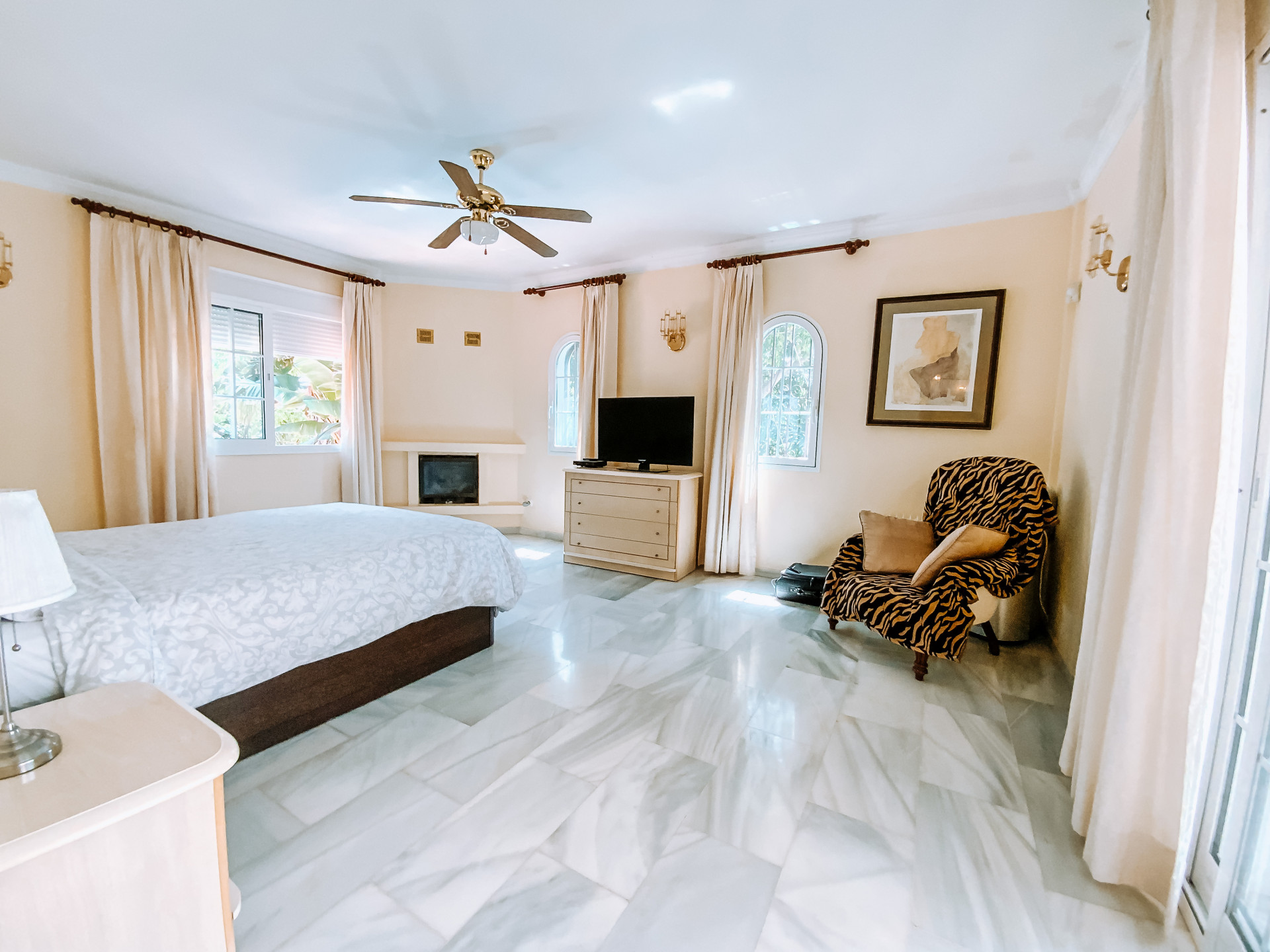 6 Bedroom Villa in Mijas - Photo 31