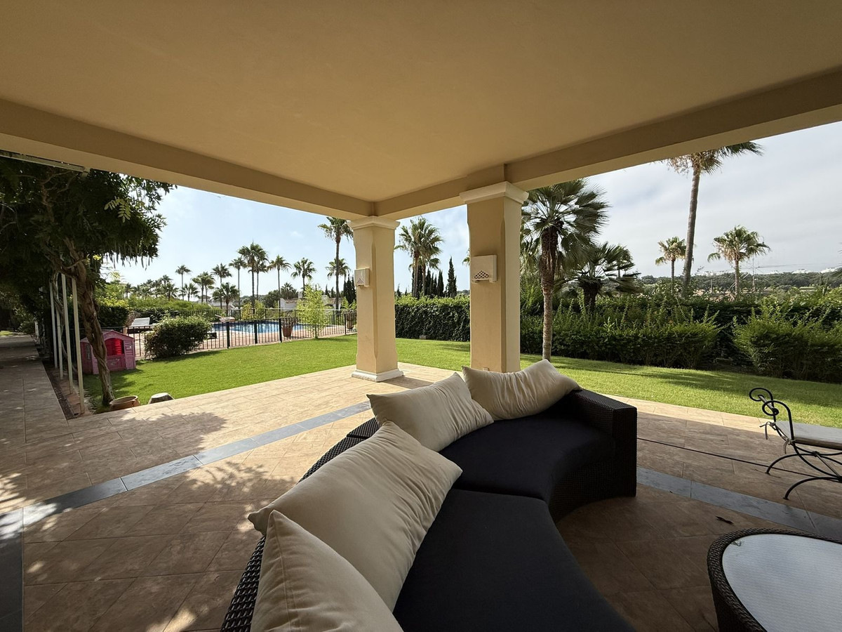5 Bedroom Villa in Sotogrande - Photo 16
