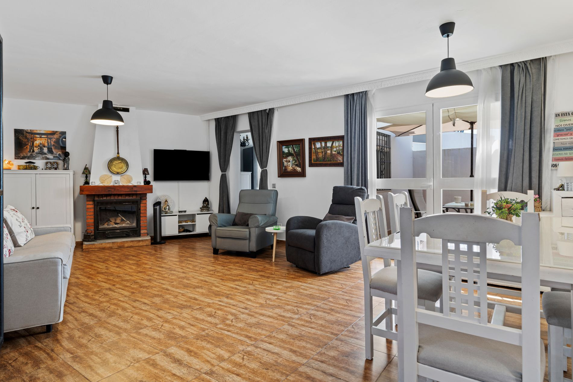 4 Bedroom Villa in Fuengirola - Photo 7