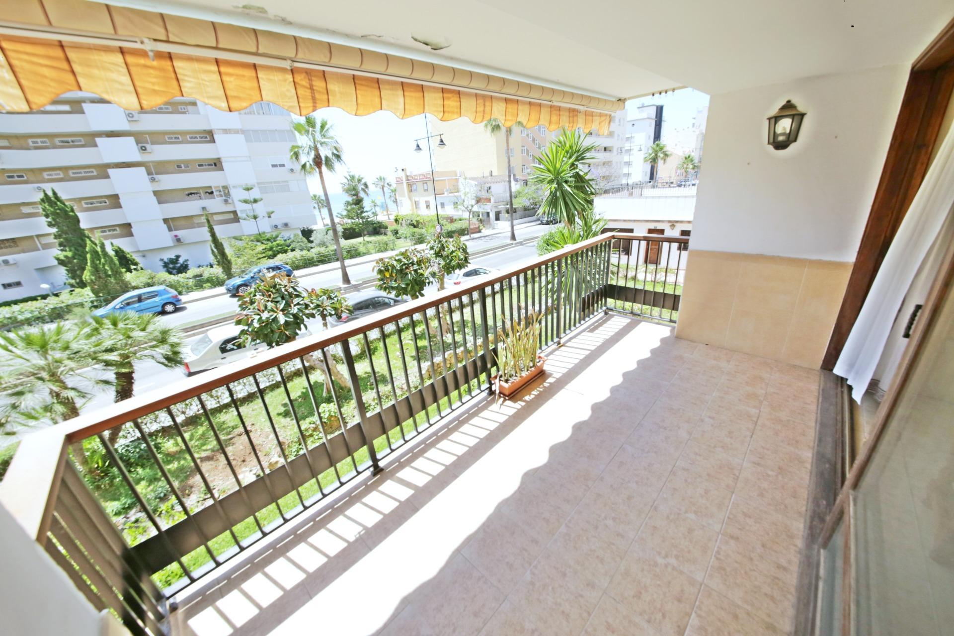 2 Bedroom Apartment in Fuengirola - Foto 2