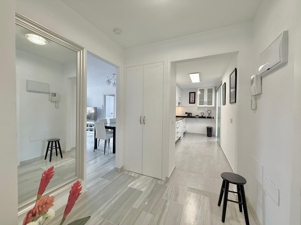 2 Bedroom Apartment in Fuengirola - Foto 11