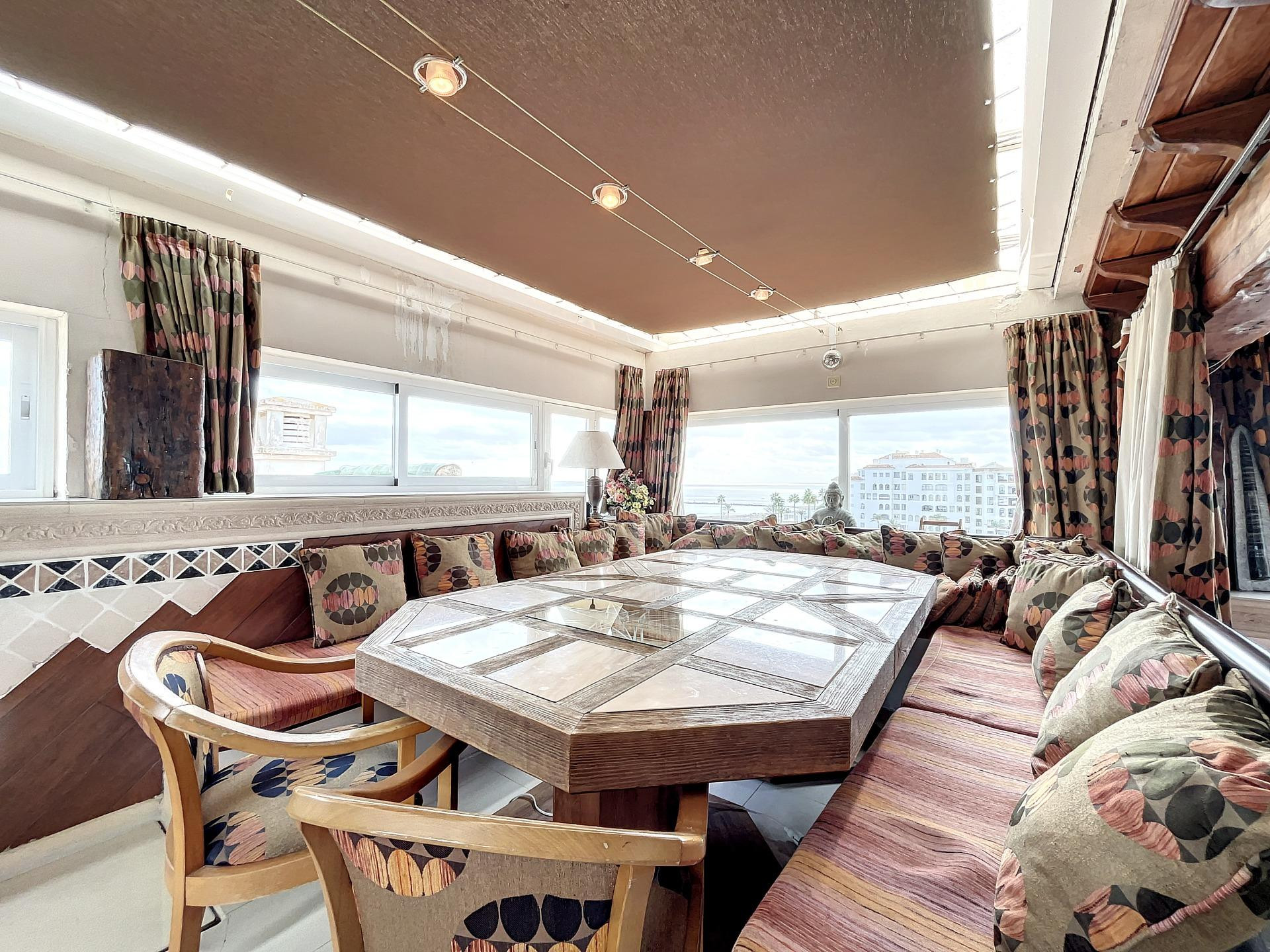 3 Bedroom Penthouse in La Duquesa - Photo 10
