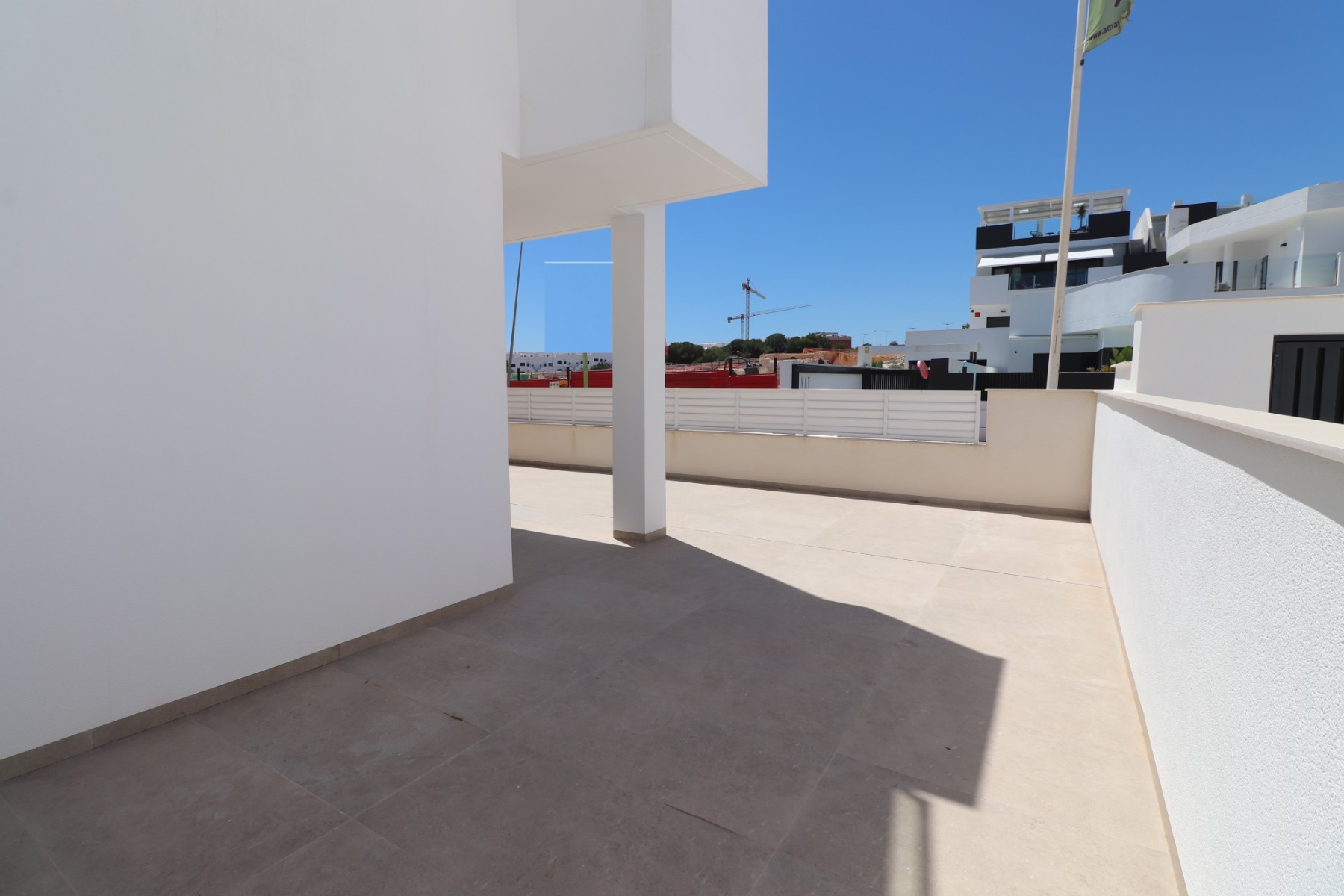 Apartamento com 3 quartos com piscina em Alicante, Espanha – Foto 24