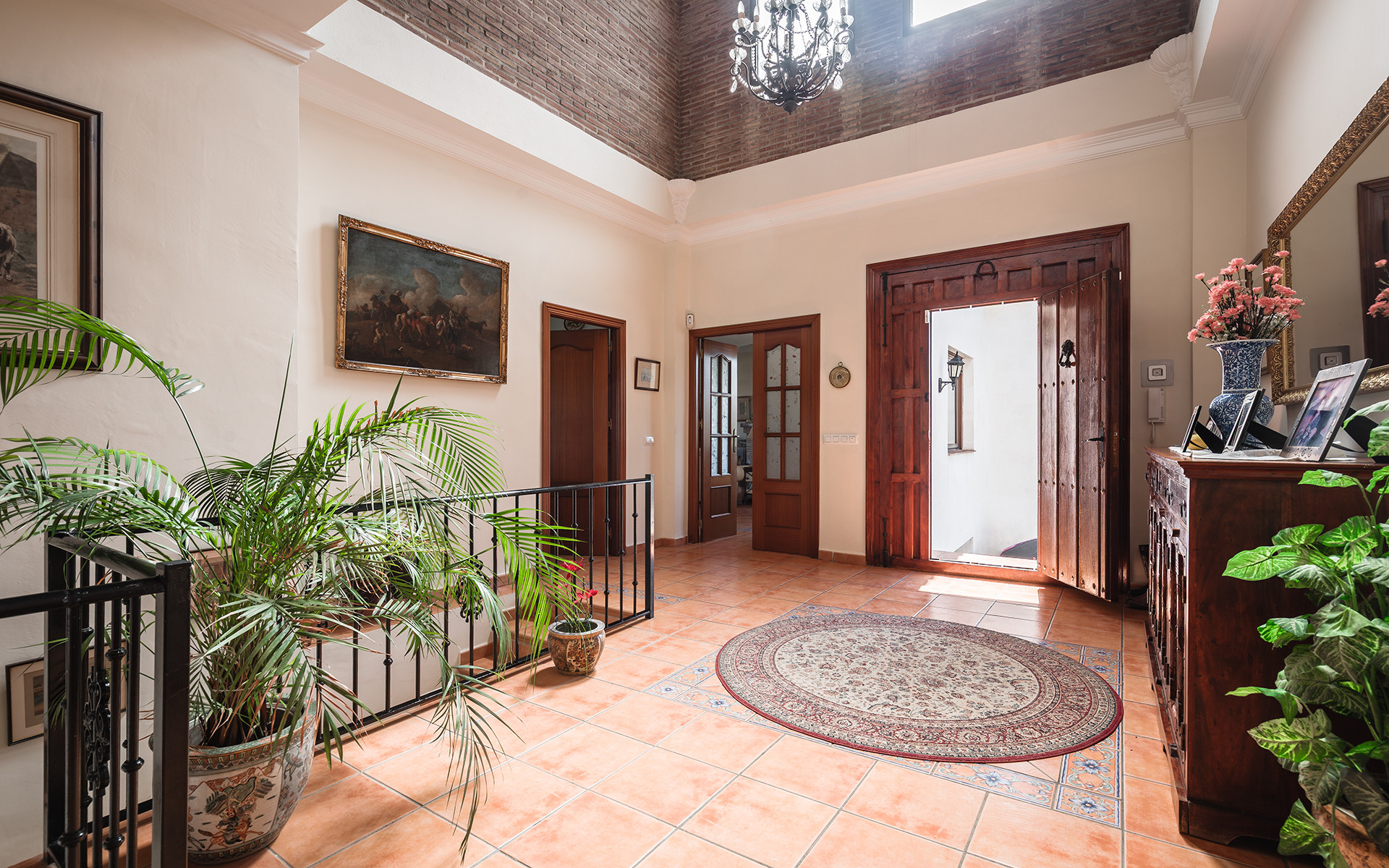 4 Bedroom Country house in Estepona - Photo 4