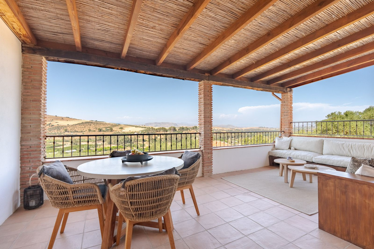 3 Bedroom Villa in Coín - Photo 16