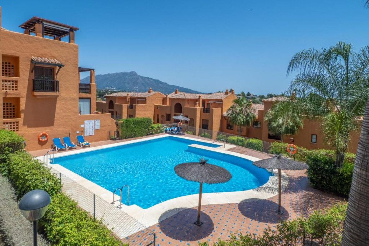 2 Bedroom Apartment in Estepona - Foto 22