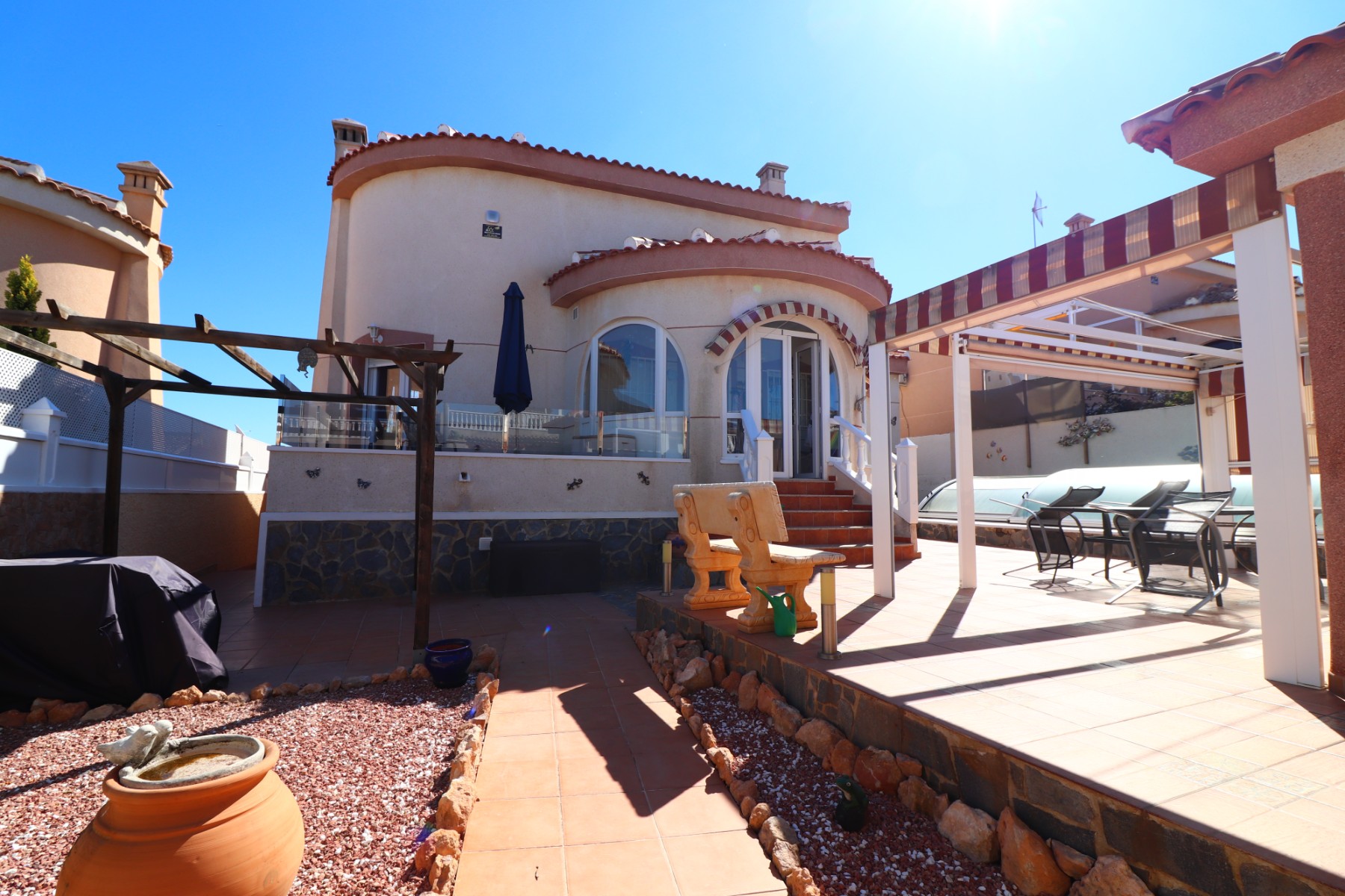 Moradia com 3 quartos com piscina em Alicante, Espanha – Foto 1