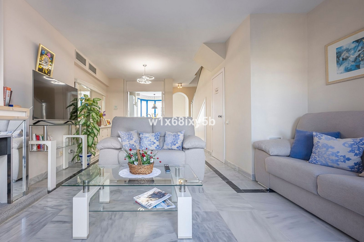 2 Bedroom Apartment in Marbella - Foto 8