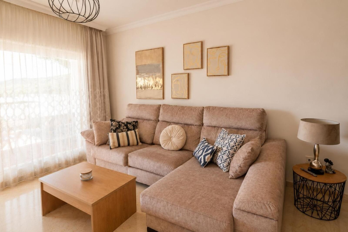 2 Bedroom Apartment in Marbella - Foto 14