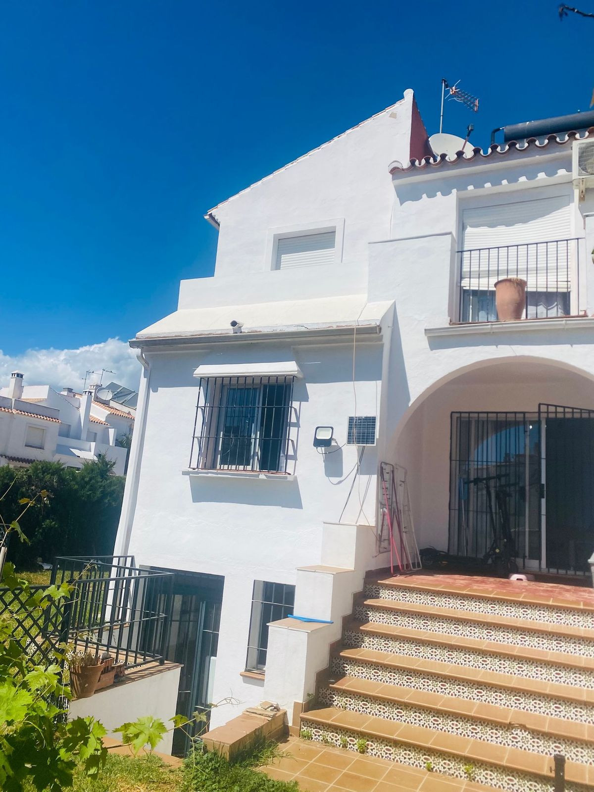 3 Bedroom Townhouse in Estepona - Foto 27