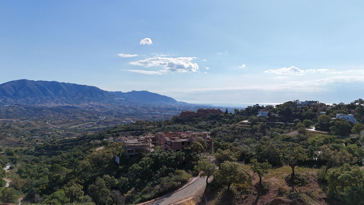 1,899 m² Plot in Marbella - Photo 3