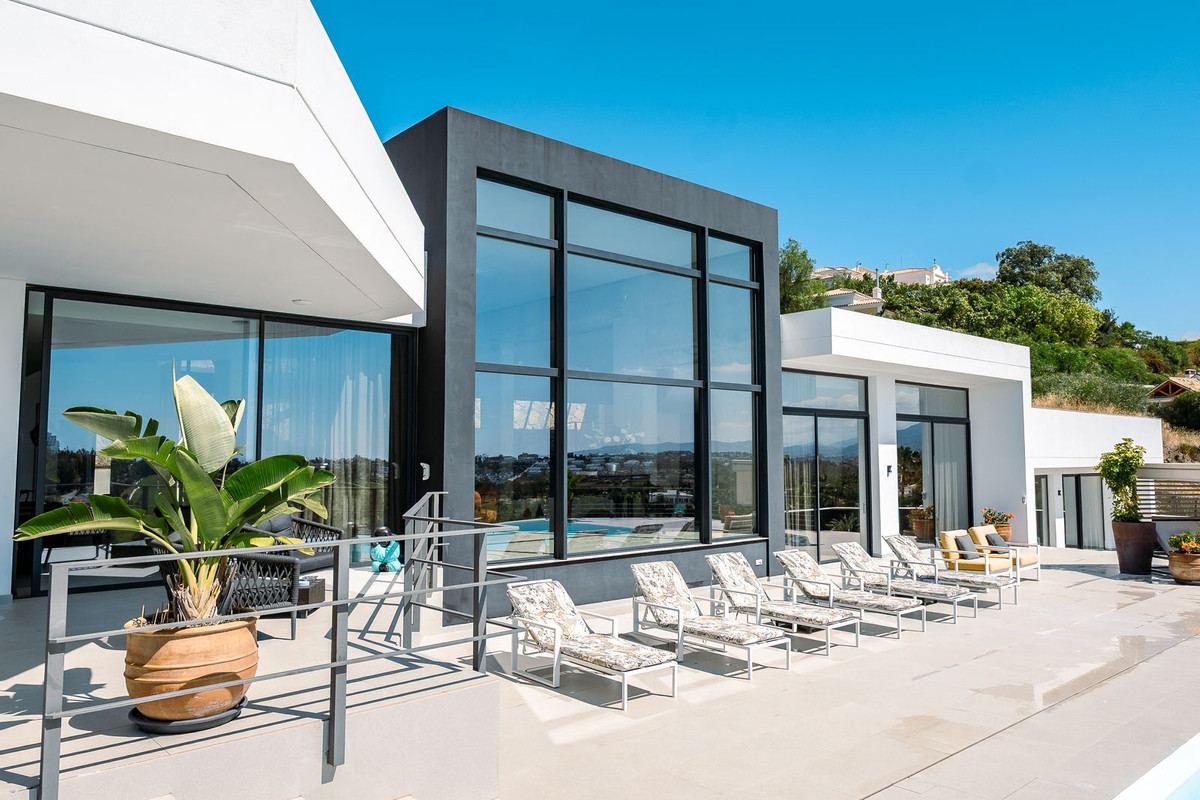 6 Bedroom Villa in Benahavís - Фото 3