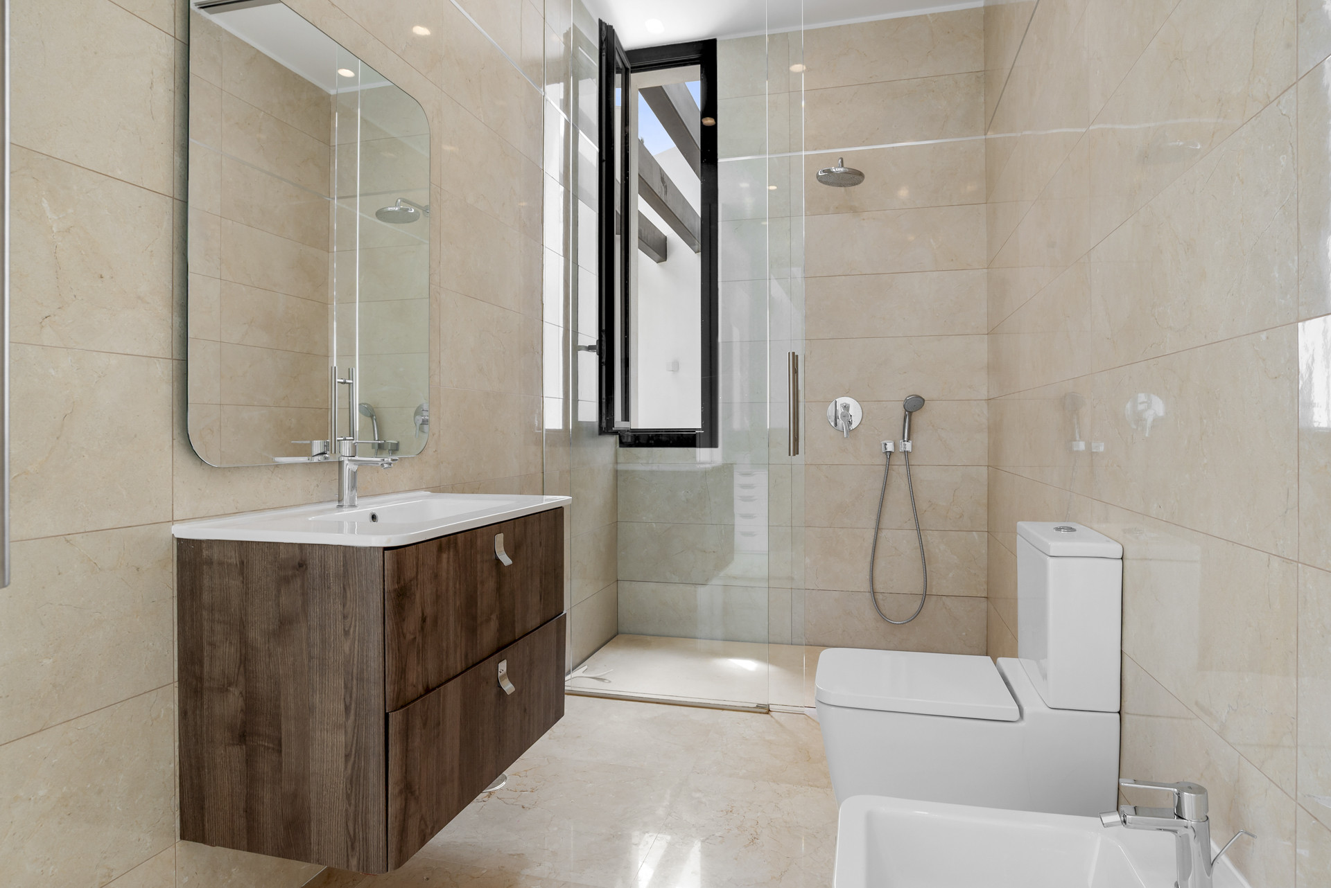 5 Bedroom Villa in Benahavís - Foto 15